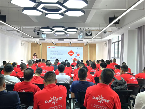 慧聪牵手考察团深入厂家 | 厂商紧密联动 开创无限商机