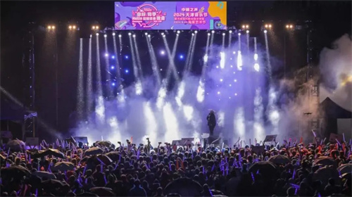 升龙灯光助力第二届天津音乐节“你好，同学”校园青春歌会