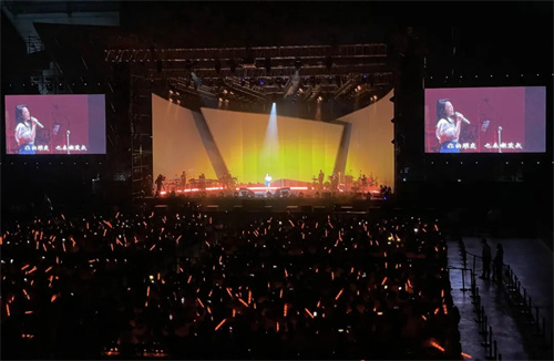 ADAMSON×铁肺歌后=双重震撼！黄绮珊“晚霞不晚”2024 巡回演唱会北京开唱