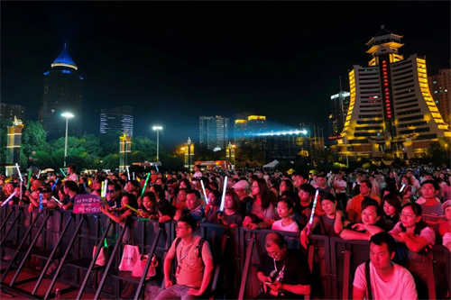 安恒利助力贵阳路边音乐会•“贵马之夜”热情开唱