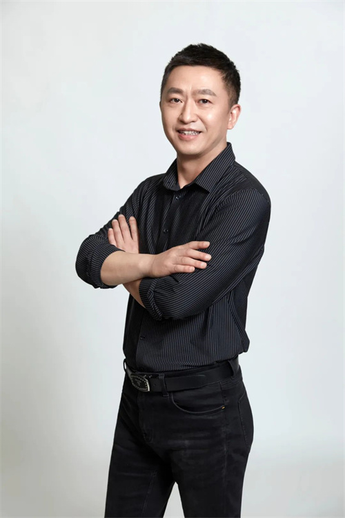 专访锐丰西蜀科技董事长薛凯：在挑战中创新，在变革中前行