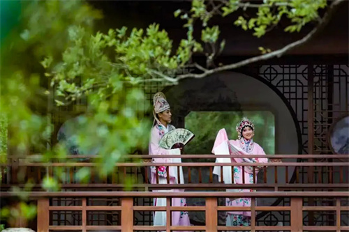 明道完美赋能《苏韵寻芳》：沉浸式国风演艺漫游江苏园博园盛大登场 