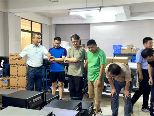 2024年中国舞台影视灯光调研跟踪报道之二：RGB 