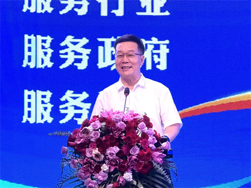 广州市电子音响行业协会第四届一次会员大会成功召开，刘华长当选为第四届理事会会长 