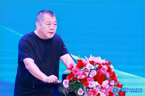 广州市电子音响行业协会第四届一次会员大会成功召开，刘华长当选为第四届理事会会长 