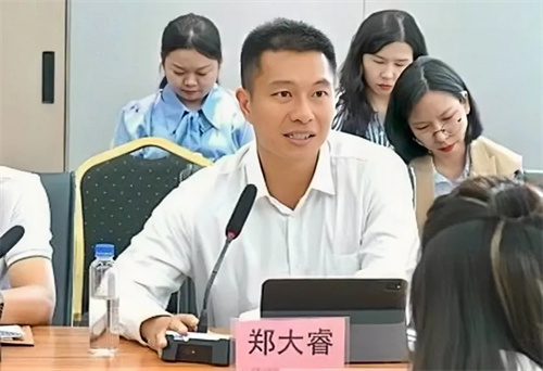 热烈祝贺石门街商会声光电产业委员会启动仪式暨第一次座谈会会议胜利召开！