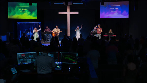 易科国际|EAW自适应系统为Faith Community教堂带来全新沉浸式体验 