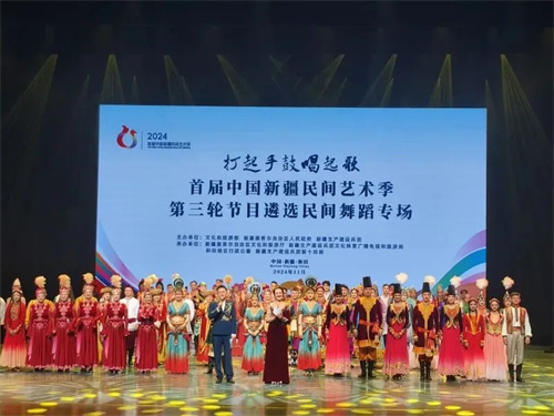浩洋灯光闪耀和田地区，展现浓郁的民族特色！