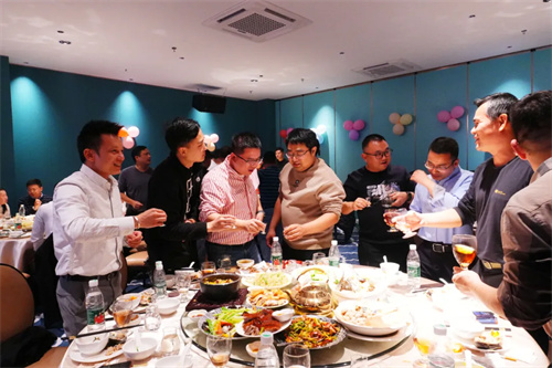 2025年金沙洲音响联谊促进会迎新晚会成功举办！