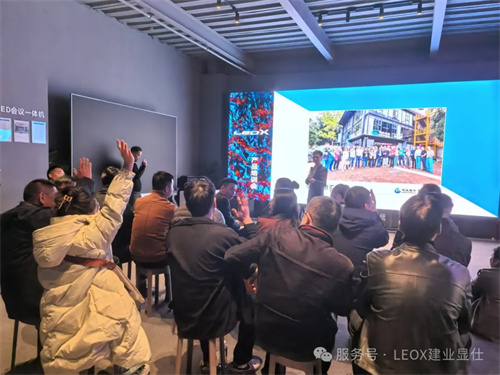2025建业显仕年会盛宴 “磨砺・蜕变”: 新篇章，携手创非凡 