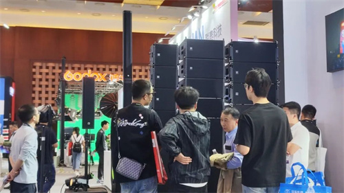 声扬携多款精彩产品亮相北京 InfoComm China 2025展！