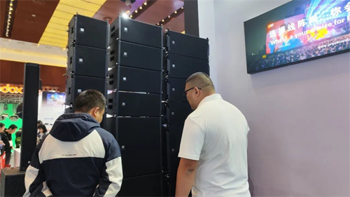 声扬携多款精彩产品亮相北京 InfoComm China 2025展！