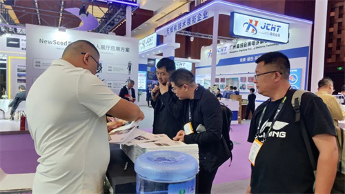 声扬携多款精彩产品亮相北京 InfoComm China 2025展！