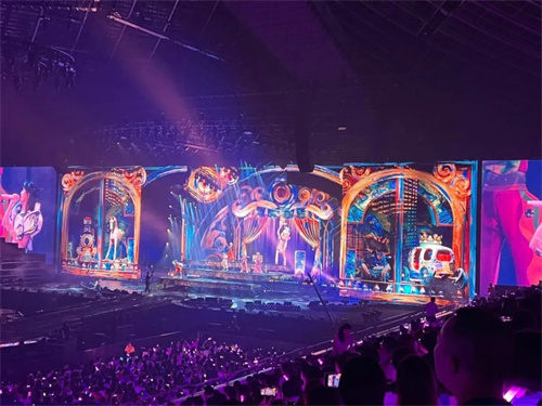 十年之约！孙燕姿演唱会71米银河幕掀起三代人DNA暴动夜