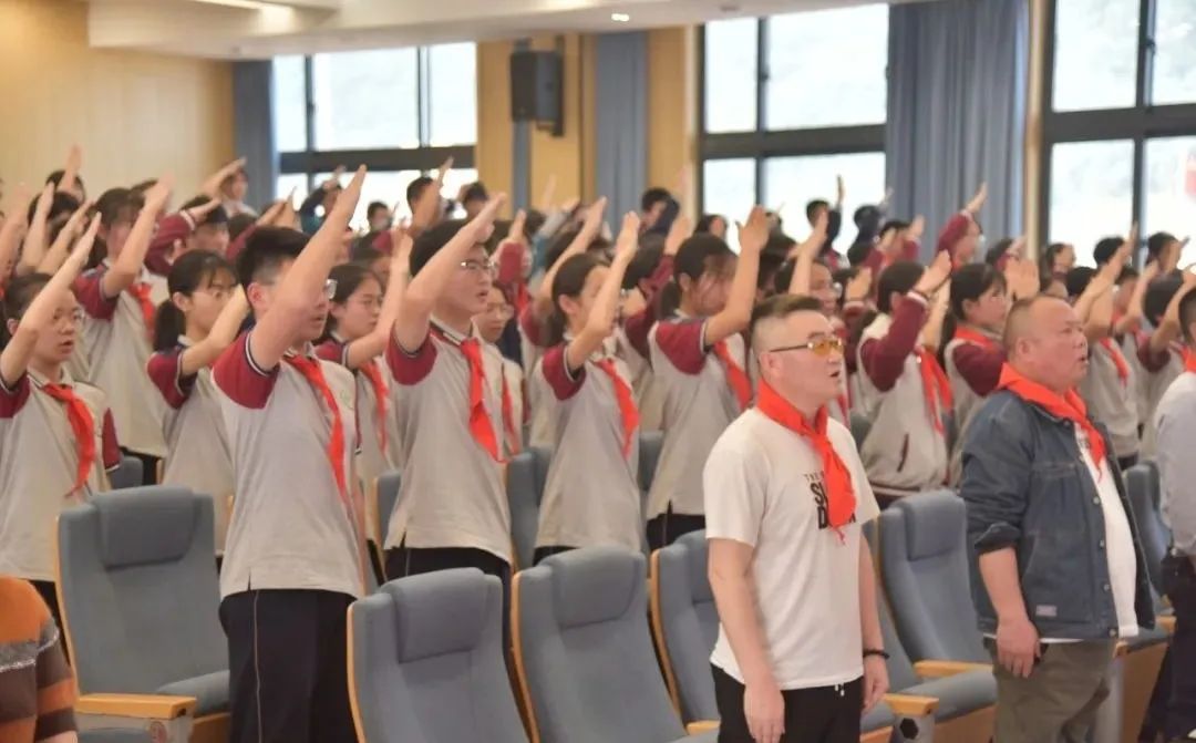SONIC斯尼克音响赋能杭州市萧山区河上镇初级中学报告厅建设